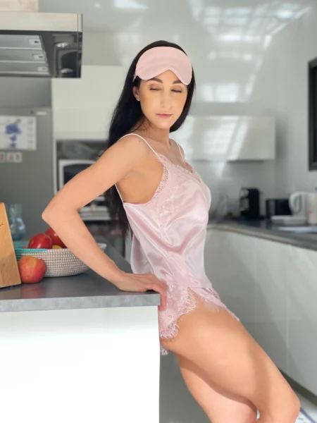 Silk pyjama light pink with lace